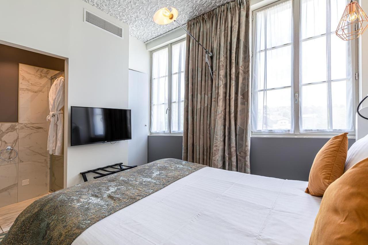 Hotel Le Saint Gelais Angoulême Dış mekan fotoğraf